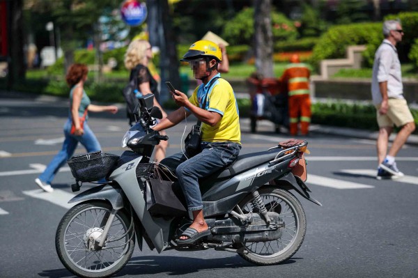 Kiến nghị khóa app tài xế, shipper vi phạm Kiến nghị khóa app tài xế, shipper vi phạm