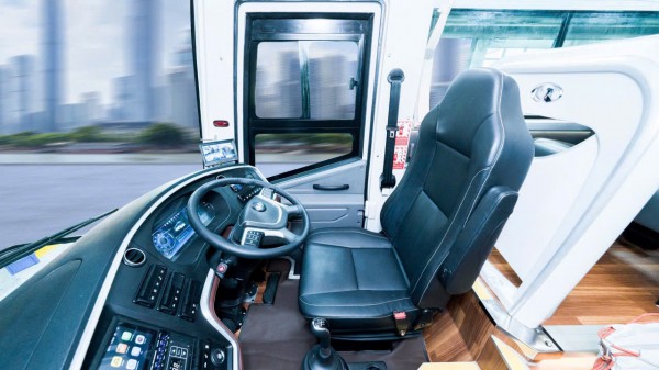 Kim Long Motor xuất khẩu lô xe bus 'made in Vietnam' đầu tiên sang Thái Lan Kim Long Motor xuất khẩu lô xe bus 'made in Vietnam' đầu tiên sang Thái Lan