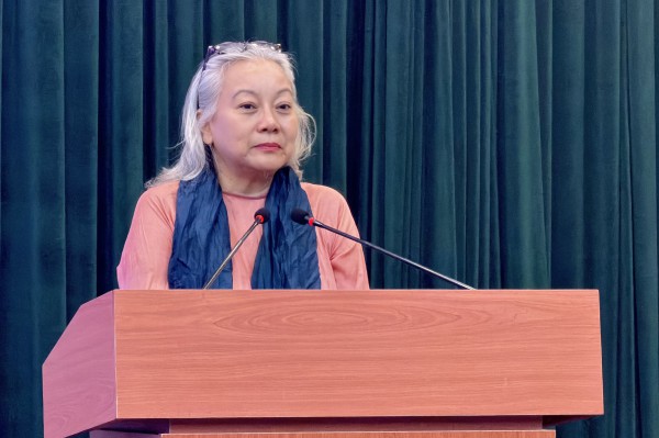 Kỷ vật 'xuyên thế kỷ' của người thợ Ba Son lần đầu trưng bày tại TP.HCM