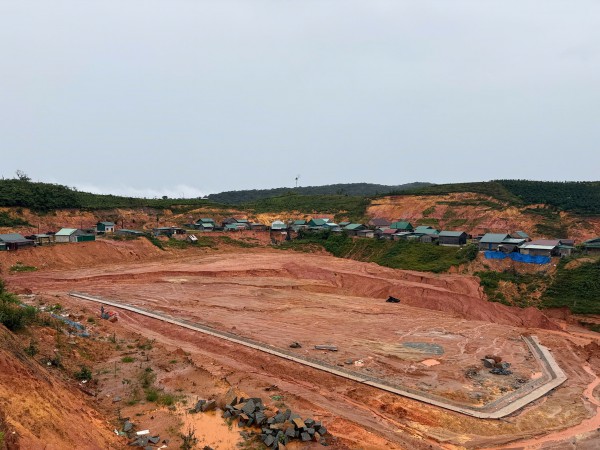 Lâm Đồng: Cận cảnh sạt lở khu tái định cư