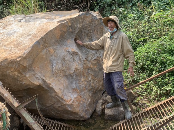 Lâm Đồng: Yêu cầu tạm dừng nổ mìn khai thác đá ở xã Lộc Thành
