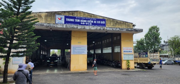 Lâm Đồng: Đăng kiểm xe cơ giới sau 1 ngày mới có giấy chứng nhận