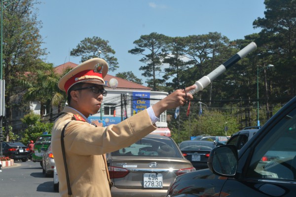 Lâm Đồng: Đề xuất thuê trung tâm tư nhân để sát hạch lái xe