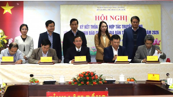 Lâm Đồng ký kết hợp tác truyền thông với 29 cơ quan báo chí Lâm Đồng ký kết hợp tác truyền thông với 29 cơ quan báo chí