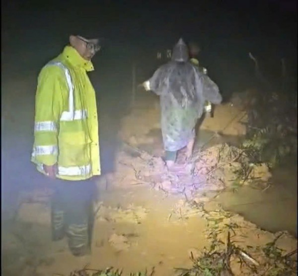 Lâm Đồng ứng phó khẩn cấp tình trạng sạt lở liên tiếp Lâm Đồng ứng phó khẩn cấp tình trạng sạt lở liên tiếp