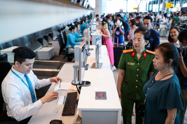 Làm thủ tục bay không giấy tờ tại nhà ga T3 nhanh chóng ra sao? Làm thủ tục bay không giấy tờ tại nhà ga T3 nhanh chóng ra sao?