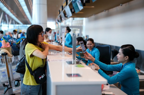 Làm thủ tục bay không giấy tờ tại nhà ga T3 nhanh chóng ra sao? Làm thủ tục bay không giấy tờ tại nhà ga T3 nhanh chóng ra sao?