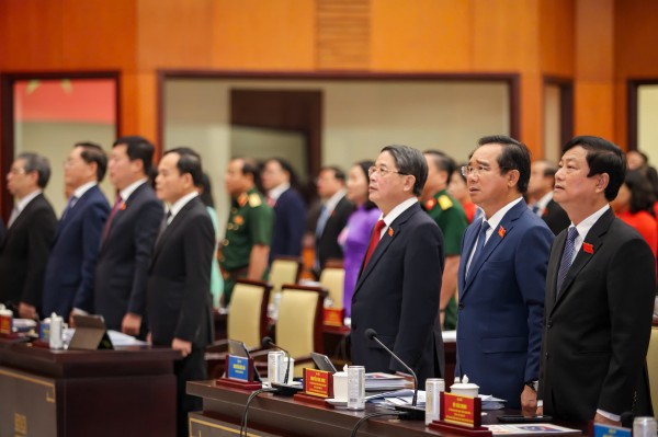 Lãnh đạo Quốc hội, Thành ủy TP.HCM dự kỳ họp HĐND TP.HCM đầu tiên Lãnh đạo Quốc hội, Thành ủy TP.HCM dự kỳ họp HĐND TP.HCM đầu tiên