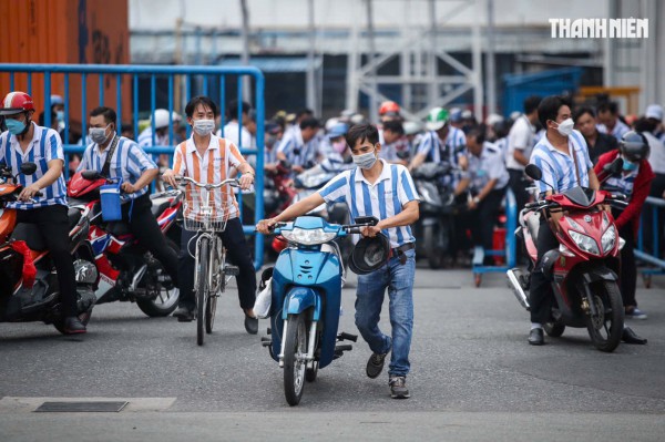 Lao động rời TP.HCM ngày càng nhiều: Tại sao nhiều người chọn về quê? Lao động rời TP.HCM ngày càng nhiều: Tại sao nhiều người chọn về quê?