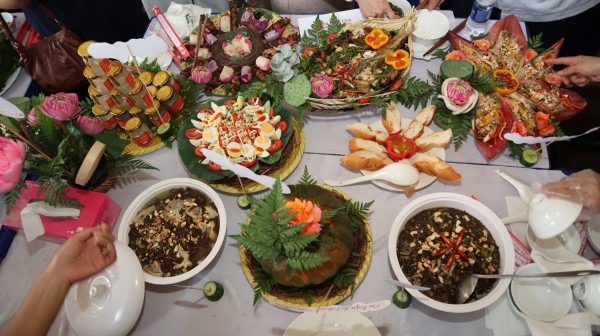 Lễ hội quả điều vàng Đồng Nai: Trăm món ăn từ điều miễn phí