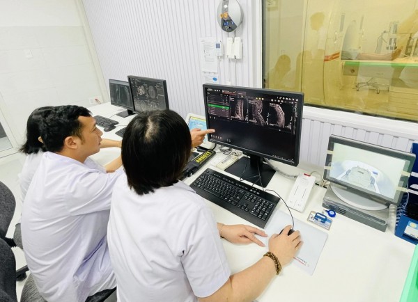 Lộ trình miễn viện phí toàn dân