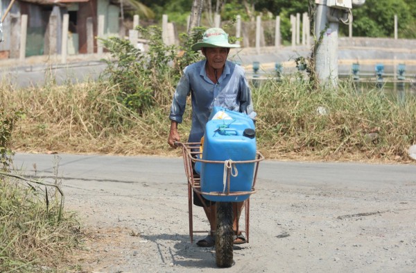 Long An đề nghị T.Ư hỗ trợ 157 tỉ đồng phòng chống hạn mặn