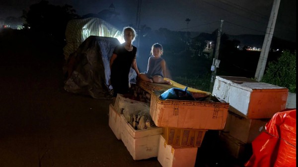 Lũ trên sông Bưởi vượt đỉnh lũ lịch sử năm 2007 Lũ trên sông Bưởi vượt đỉnh lũ lịch sử năm 2007