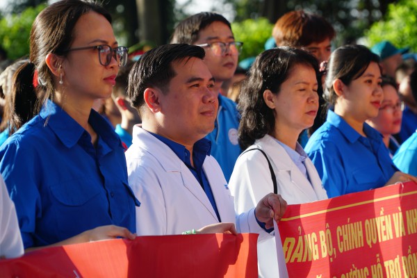 Lực lượng bác sĩ, đoàn viên của Đồng Nai xuất quân hỗ trợ Phú Yên cũ