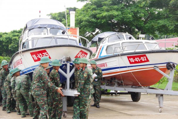 Miền Trung ứng phó mưa đặc biệt lớn và sạt lở do bão Fengshen