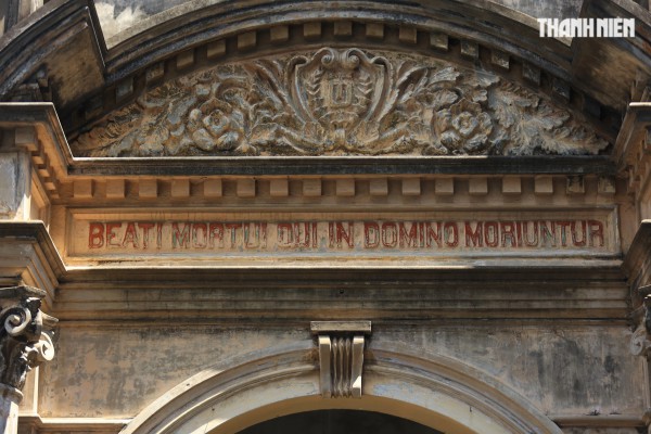 Mộ cổ kiến trúc giống nhà thờ 112 năm ở TP.HCM: Dấu tích tri huyện xưa