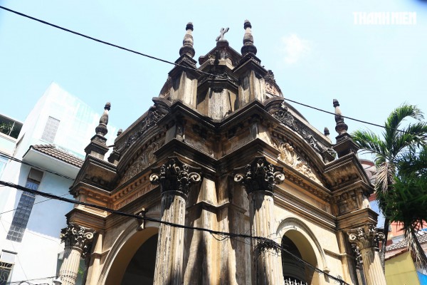 Mộ cổ kiến trúc giống nhà thờ 112 năm ở TP.HCM: Dấu tích tri huyện xưa