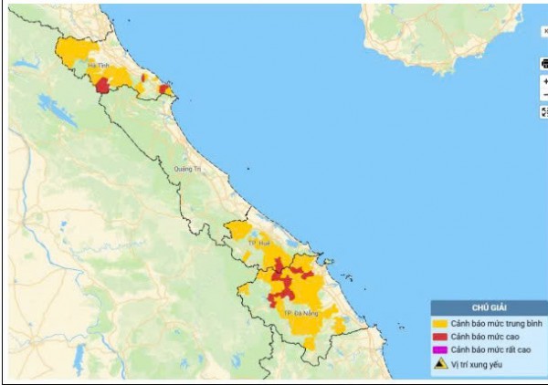 Mưa 2 giờ gần 100 mm, cảnh báo sạt lở đất ở 81 xã, phường miền Trung Mưa 2 giờ gần 100 mm, cảnh báo sạt lở đất ở 81 xã, phường miền Trung
