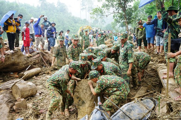 Mùa mưa bão cận kề: Lan tỏa thông điệp an toàn cho trẻ em Mùa mưa bão cận kề: Lan tỏa thông điệp an toàn cho trẻ em