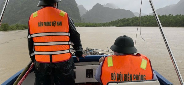 Nam sinh ở Quảng Trị bị lũ cuốn mất tích