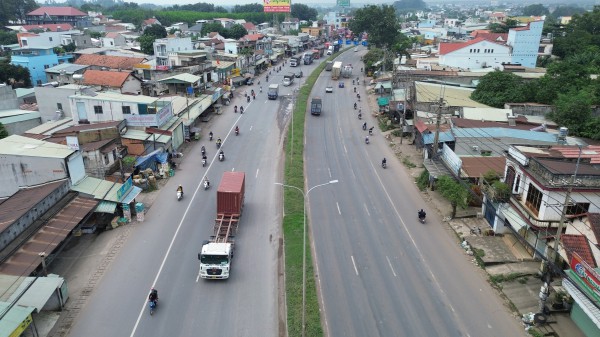 Ngân hàng đồng ý mới tháo dỡ trạm thu phí quốc lộ 51? Ngân hàng đồng ý mới tháo dỡ trạm thu phí quốc lộ 51?