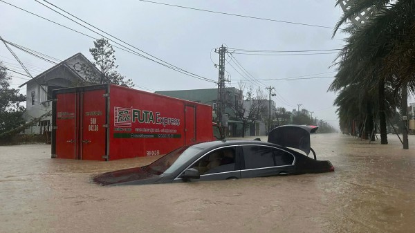 Ngập lụt ở Quy Nhơn có nguy cơ vượt đỉnh lũ lịch sử 2009 Ngập lụt ở Quy Nhơn có nguy cơ vượt đỉnh lũ lịch sử 2009