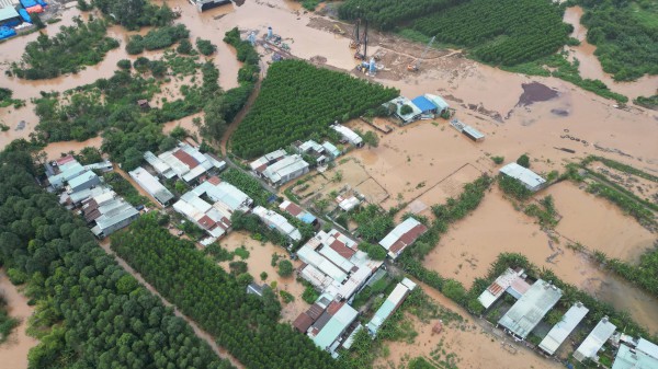 Ngập lụt ở phường Phước Tân: Đề xuất cải tạo, nạo vét sông Buông Ngập lụt ở phường Phước Tân: Đề xuất cải tạo, nạo vét sông Buông