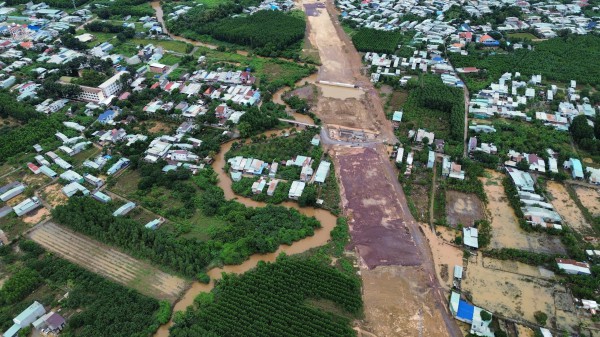 Ngập lụt ở phường Phước Tân: Đề xuất cải tạo, nạo vét sông Buông Ngập lụt ở phường Phước Tân: Đề xuất cải tạo, nạo vét sông Buông