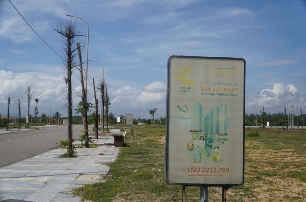 Ngổn ngang dự án khu đô thị 23.000 tỉ trên cát trắng mênh mông Ngổn ngang dự án khu đô thị 23.000 tỉ trên cát trắng mênh mông