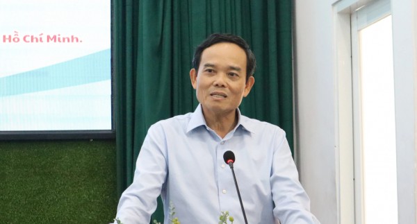 Người dân khó tìm chỗ đỗ xe trung tâm TP.HCM, Bí thư Trần Lưu Quang nói gì?