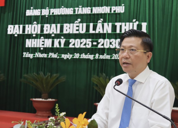 Nguyên Phó chủ tịch TP.Thủ Đức Nguyễn Bạch Hoàng Phụng làm Bí thư phường Tăng Nhơn Phú Nguyên Phó chủ tịch TP.Thủ Đức Nguyễn Bạch Hoàng Phụng làm Bí thư phường Tăng Nhơn Phú