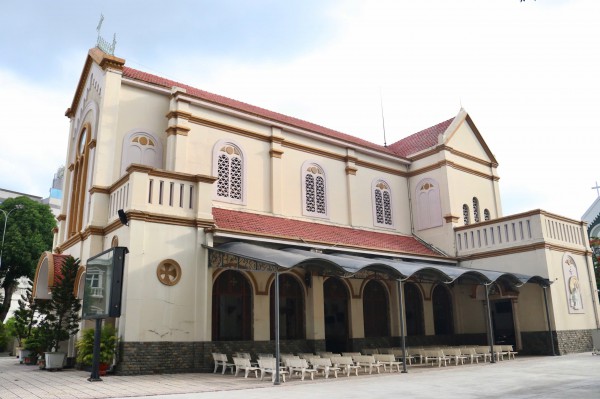 Nhà thờ cổ ở TP.HCM, do đại gia 'giàu hơn vua Bảo Đại' xây dựng Nhà thờ cổ ở TP.HCM, do đại gia 'giàu hơn vua Bảo Đại' xây dựng