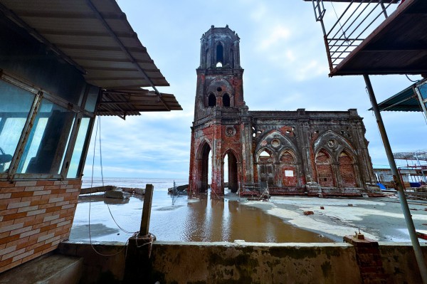 Nhà thờ đổ Hải Lý độc nhất vô nhị ở Việt Nam Nhà thờ đổ Hải Lý độc nhất vô nhị ở Việt Nam