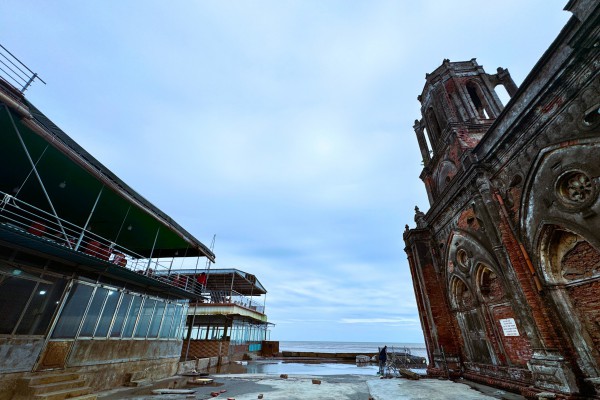 Nhà thờ đổ Hải Lý độc nhất vô nhị ở Việt Nam Nhà thờ đổ Hải Lý độc nhất vô nhị ở Việt Nam
