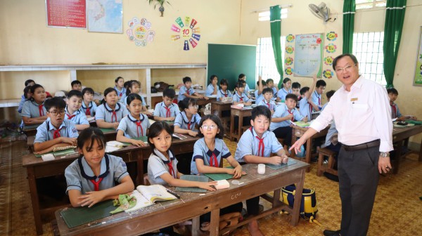 Nhà trường 'kêu cứu' vì lớp học xuống cấp trong vùng quy hoạch bô xít