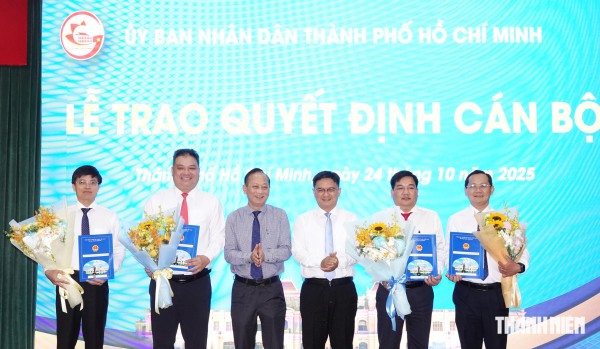 Nhân sự TP.HCM: Phường Vũng Tàu và 2 xã Bình Châu, Đất Đỏ có tân chủ tịch