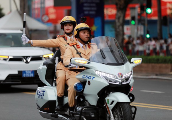 Những bóng hồng công an nhân dân 'tuyệt đối điện ảnh' ở TP.HCM Những bóng hồng công an nhân dân 'tuyệt đối điện ảnh' ở TP.HCM