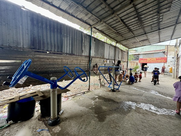 Những chủ trọ nổi tiếng tiếp tục hoạt động 'nghĩa tình cũ' tại phường mới ở TP.HCM