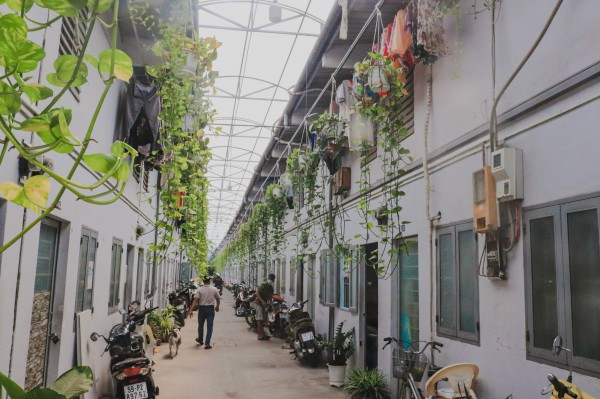 Những chủ trọ nổi tiếng tiếp tục hoạt động 'nghĩa tình cũ' tại phường mới ở TP.HCM