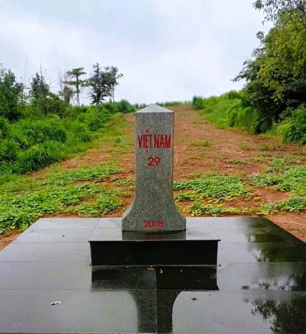 Những cột mốc mang tên 'Quốc khánh' Những cột mốc mang tên 'Quốc khánh'