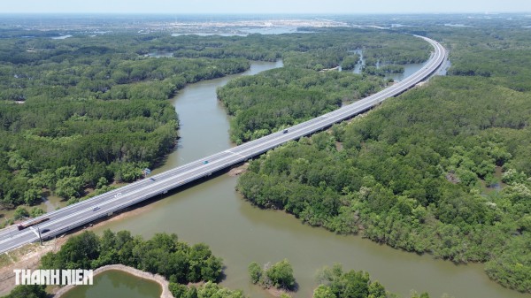 Những đại lộ sắp thông xe kết nối sân bay Long Thành