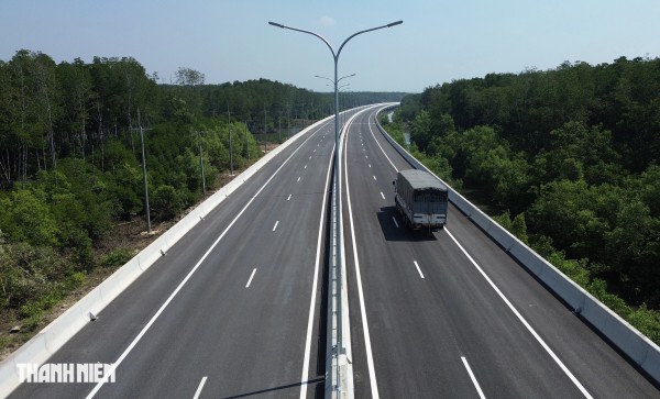 Những đại lộ sắp thông xe kết nối sân bay Long Thành