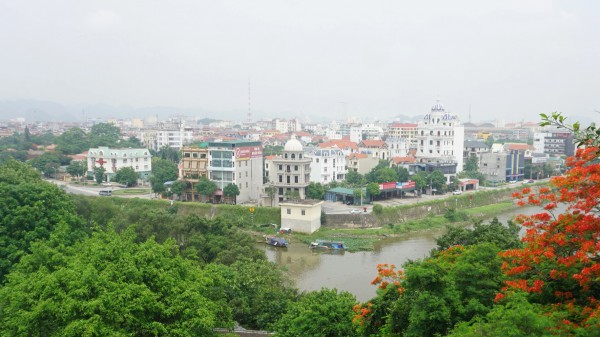 Ninh Bình bố trí xe đưa đón cán bộ từ Hà Nam, Nam Định sau sáp nhập