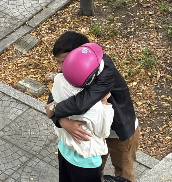 Nữ sinh viên sập bẫy 'bắt cóc online' với học bổng du học Úc Nữ sinh viên sập bẫy 'bắt cóc online' với học bổng du học Úc