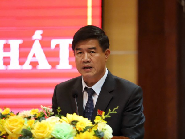 Phân công nhiệm vụ chủ tịch và 4 phó chủ tịch UBND tỉnh Đắk Lắk Phân công nhiệm vụ chủ tịch và 4 phó chủ tịch UBND tỉnh Đắk Lắk