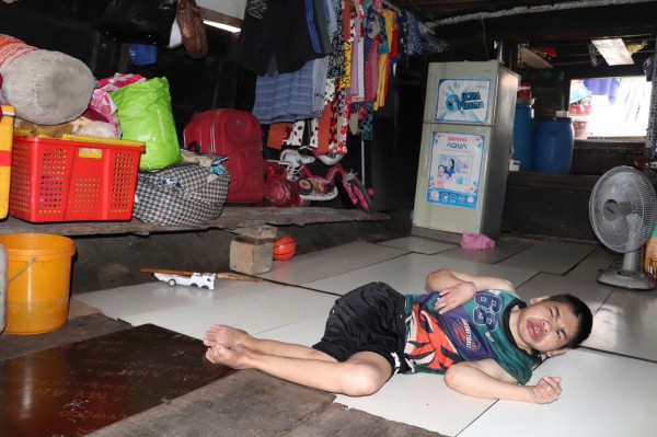 Phận đời ven kênh ở TP.HCM: 20 năm lênh đênh sông nước Phận đời ven kênh ở TP.HCM: 20 năm lênh đênh sông nước