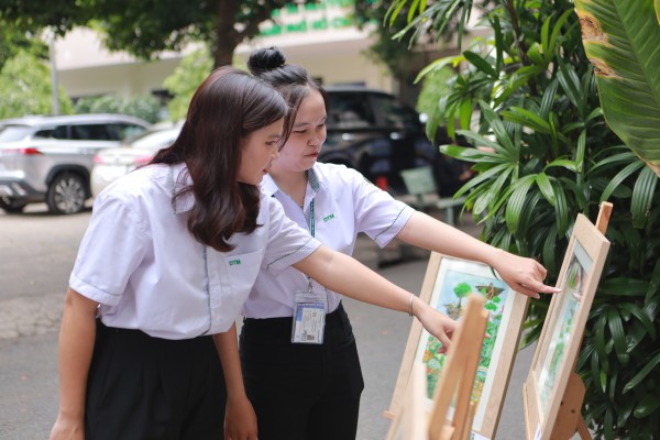 Phát động cuộc thi vẽ tranh kết hợp trồng 1.000 cây xanh bảo vệ môi trường Phát động cuộc thi vẽ tranh kết hợp trồng 1.000 cây xanh bảo vệ môi trường