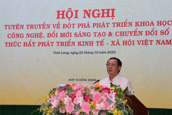 Phát triển khoa học, công nghệ và chuyển đổi số để đất  nước phát triển bền vững