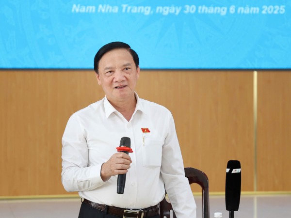 Phó chủ tịch Quốc hội Nguyễn Khắc Định: Đẩy mạnh chuyển đổi số trong quản lý hành chính Phó chủ tịch Quốc hội Nguyễn Khắc Định: Đẩy mạnh chuyển đổi số trong quản lý hành chính