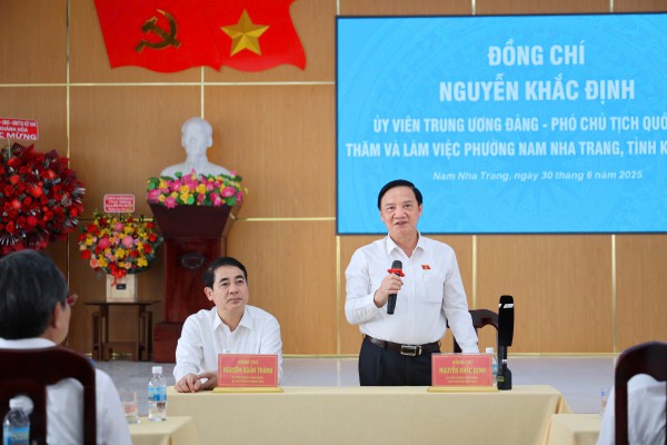 Phó chủ tịch Quốc hội Nguyễn Khắc Định: Đẩy mạnh chuyển đổi số trong quản lý hành chính Phó chủ tịch Quốc hội Nguyễn Khắc Định: Đẩy mạnh chuyển đổi số trong quản lý hành chính